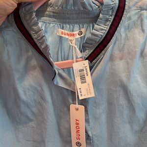 Sundry women’s Blouse size 3 (large) cotton, preppy!